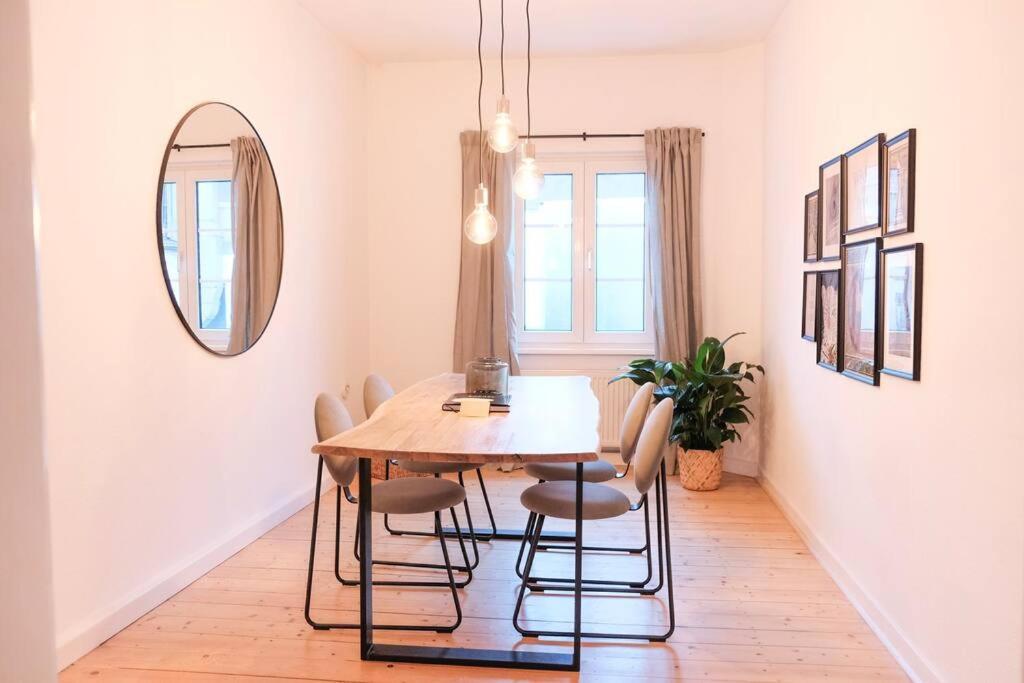 Stadtoase Design Wohnung In Der Altstadt Von Koblenz Кобленц Экстерьер фото