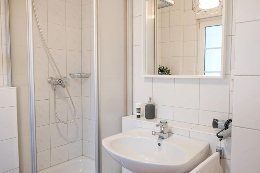 Stadtoase Design Wohnung In Der Altstadt Von Koblenz Кобленц Экстерьер фото